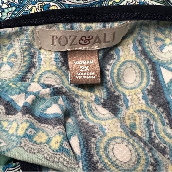 Roz & Ali Short Sleeved Blue Blouse 2X - Picture 6 of 6